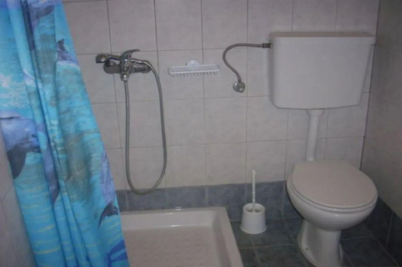 Christos Makrinos Rooms Adamantas  Ngoại thất bức ảnh